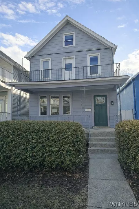 894 Prospect Ave, Buffalo, NY 14213