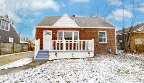 72 Birkdale Rd, Cheektowaga, NY 14225