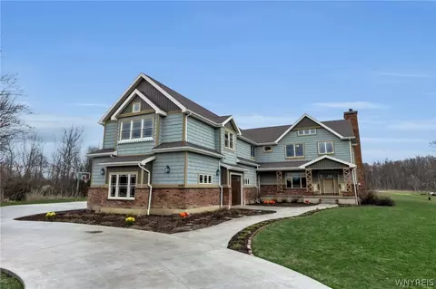 5747 Strickler Rd, Clarence, NY 14031
