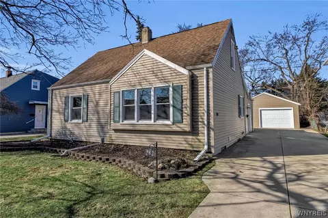 262 Vicksburg Ave, Tonawanda, NY 14150