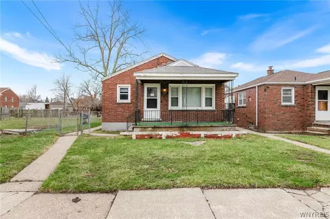 1145 Whitney Ave, Niagara Falls, NY 14301