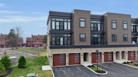 240 Lakefront Blvd, Buffalo, NY 14202