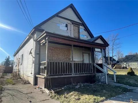 80 Liddell St, Buffalo, NY 14212