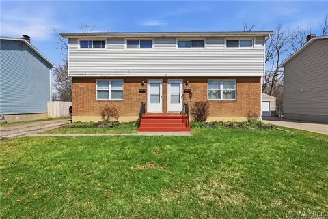 54 Creekside Dr, Cheektowaga, NY 14227