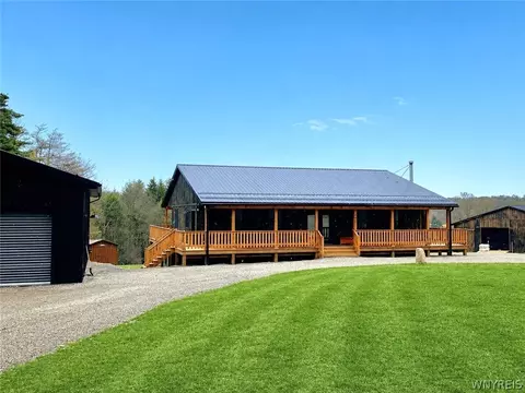 6451 Java Lake Rd, Arcade, NY 14009