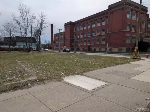 1385 Broadway, Buffalo, NY 14212