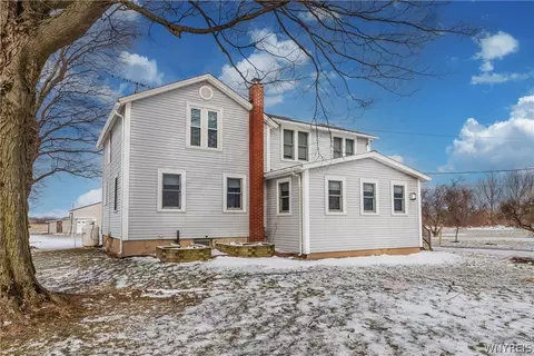 3944 Taylor Hill Rd, Ridgeway, NY 14411