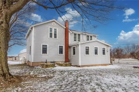 3944 Taylor Hill Rd, Ridgeway, NY 14411