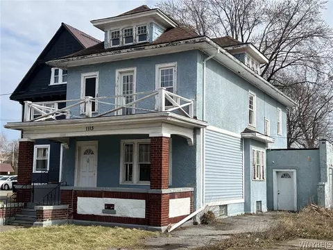 1113 Main St, Niagara Falls, NY 14301