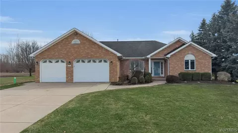 5005 Harris Hill Rd, Buffalo, NY 14221