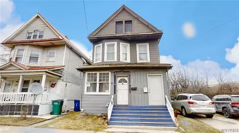 7 Milton St, Buffalo, NY 14210