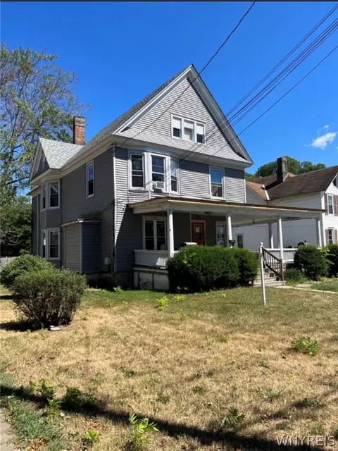 958 Lake St, Elmira, NY 14901