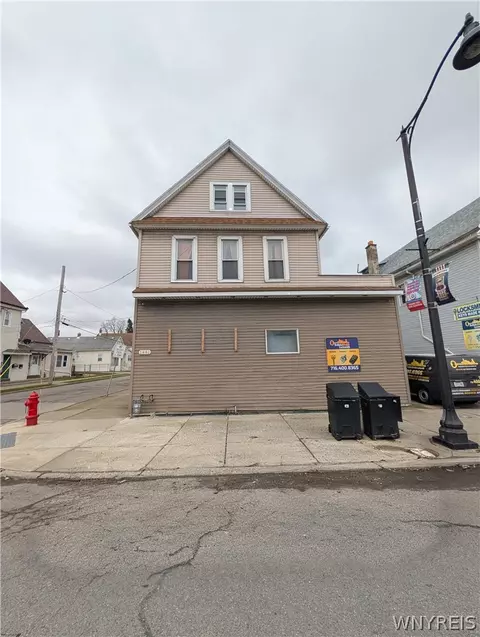 1881 Clinton St, Buffalo, NY 14206