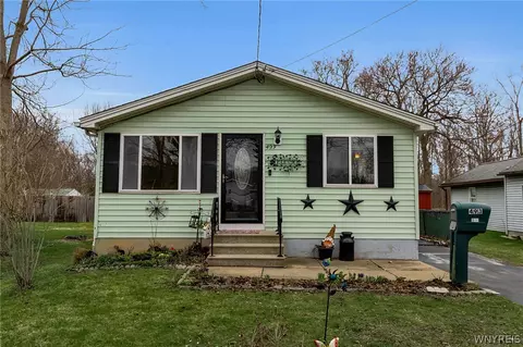493 Willow Ave, North Tonawanda, NY 14120