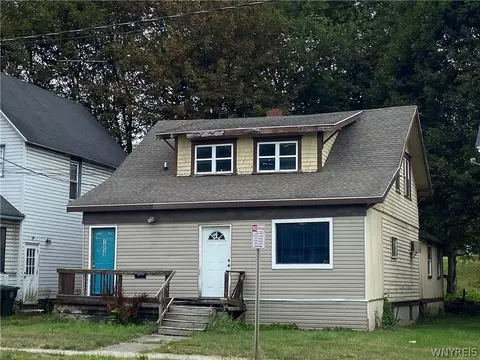1059 E 2nd St, Jamestown, NY 14701