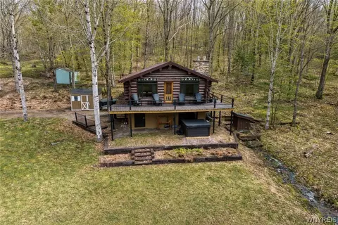 6448 Plum Creek Rd, Mansfield, NY 14731