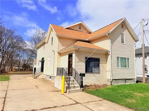 158 Lake St, Hamburg, NY 14075
