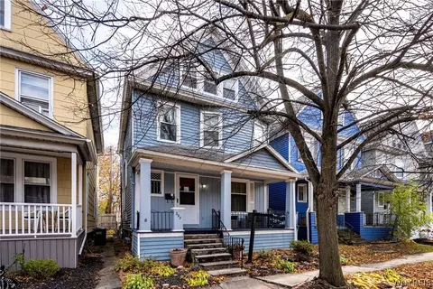 393 Baynes St, Buffalo, NY 14213