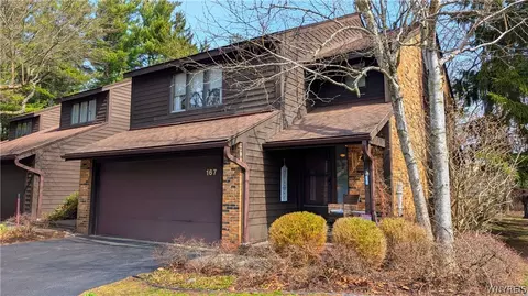 167 Breezewood Cmn, East Amherst, NY 14051