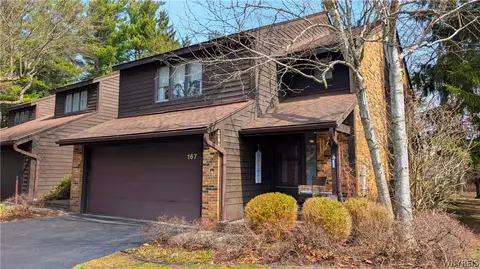 167 Breezewood Cmn, East Amherst, NY 14051