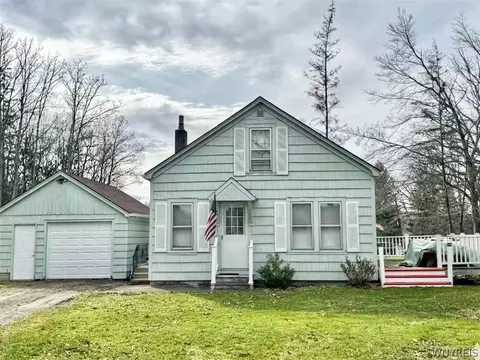 372 Hamilton Ave, Olean, NY 14760 photo 2