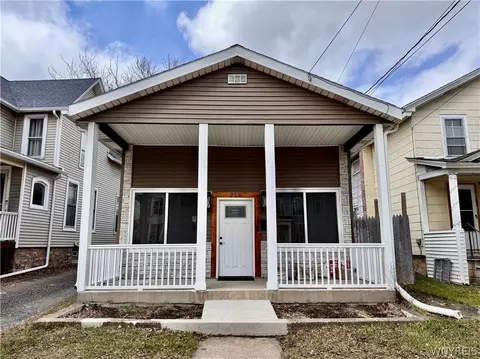 219 West Ave, Lockport, NY 14094