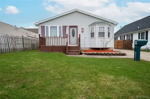 22 Guenther Ave, Tonawanda, NY 14150