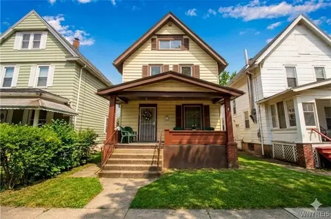 1857 Ontario Ave, Niagara Falls, NY 14305