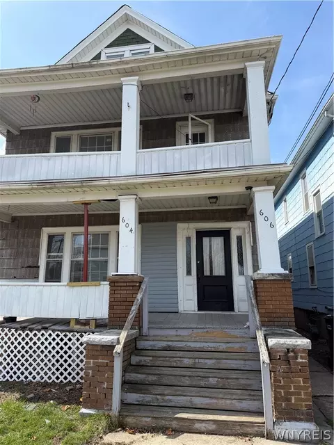 604 17th St, Niagara Falls, NY 14301