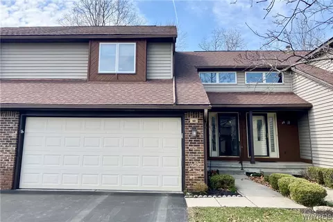 42 Eastwood Pkwy, Depew, NY 14043