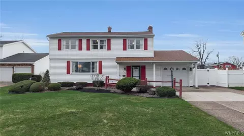 119 Kaymar Dr, Amherst, NY 14228