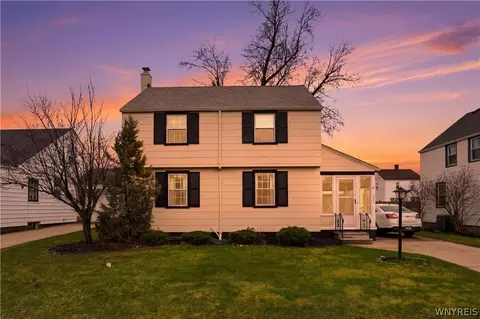 363 Wardman Rd, Buffalo, NY 14217