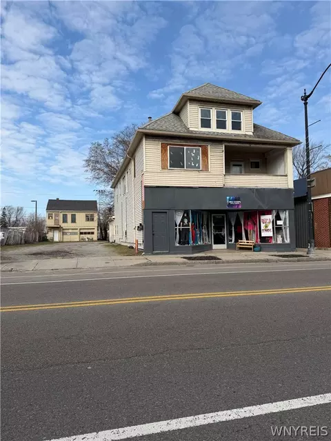 1831 S Park Ave, Buffalo, NY 14220