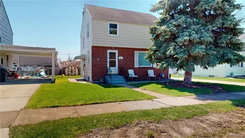 207 Taber Pl, North Tonawanda, NY 14120