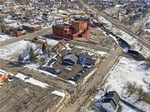 688 Eagle St #N, Buffalo, NY 14210 photo 43