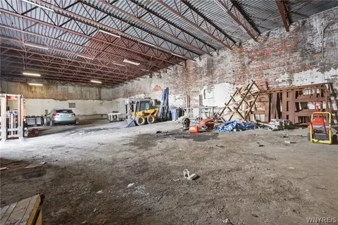 688 Eagle St #N, Buffalo, NY 14210 photo 30