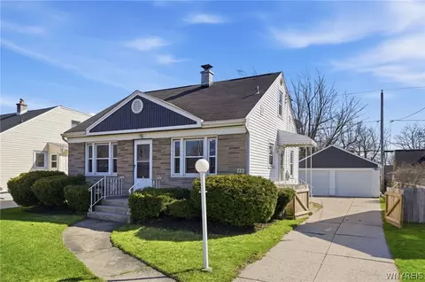 75 Seton Rd, Cheektowaga, NY 14225