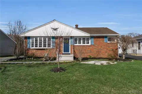 1316 Moll St, North Tonawanda, NY 14120