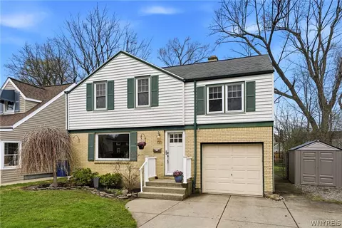 130 Stevenson Blvd, Amherst, NY 14226