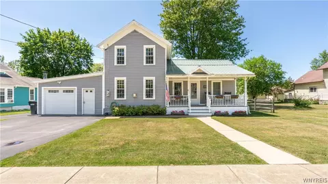 10584 Elm St, North Collins, NY 14111