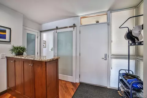 Entry Way - 252 Rivermist Dr, Buffalo, NY 14202 photo 1 of 2