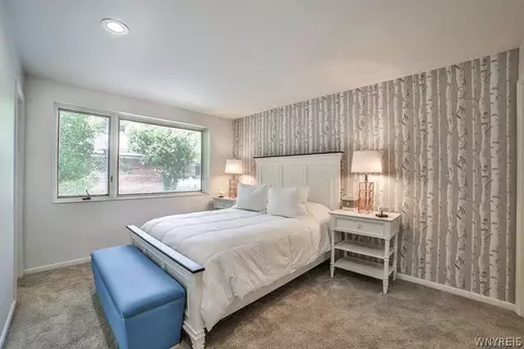 Bedroom - 252 Rivermist Dr, Buffalo, NY 14202 photo 5 of 6