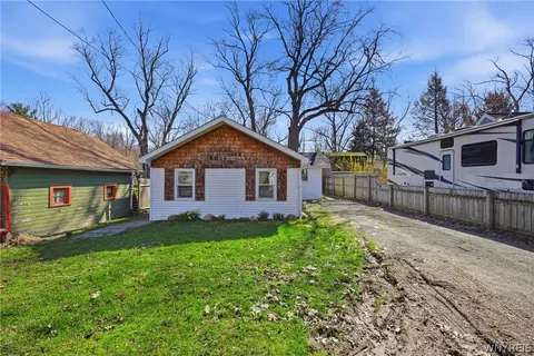 8597 Florence Ave, Evans, NY 14006