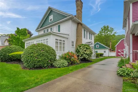 79 Kincaid St, Bolivar, NY 14715