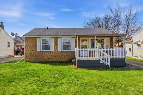 35 Blick St, Buffalo, NY 14212