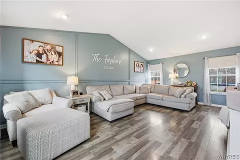 Living - 3773 Captains Way, Wheatfield, NY 14120 photo 2 of 2