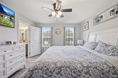 Bedroom - 3773 Captains Way, Wheatfield, NY 14120 photo 3 of 10