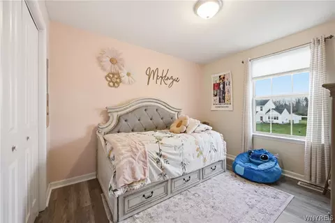 Bedroom - 3773 Captains Way, Wheatfield, NY 14120 photo 5 of 10