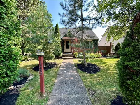 123 Cornell Ave, Amherst, NY 14226