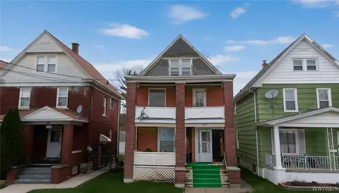2022 La Salle Ave, Niagara Falls, NY 14301